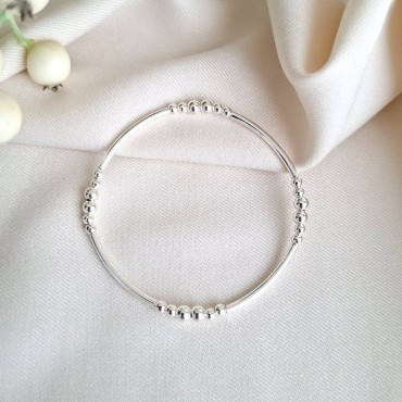 Bracelet élastique perles et tubes argent 925